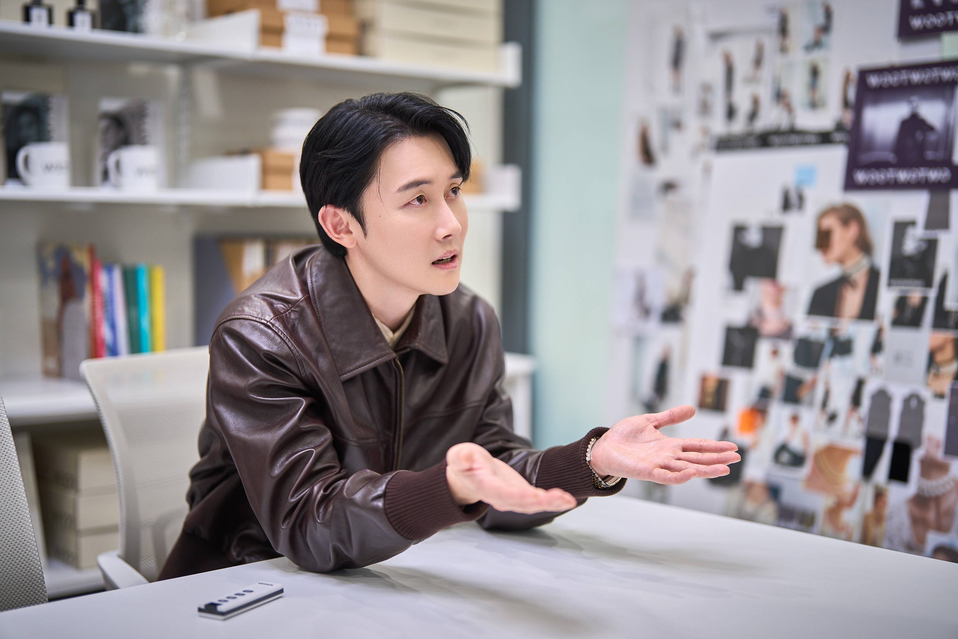 영화 인턴 스틸 - 김준한